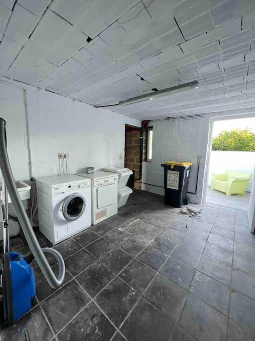 Charmant Appartement Au Look Design Mons Exterior foto